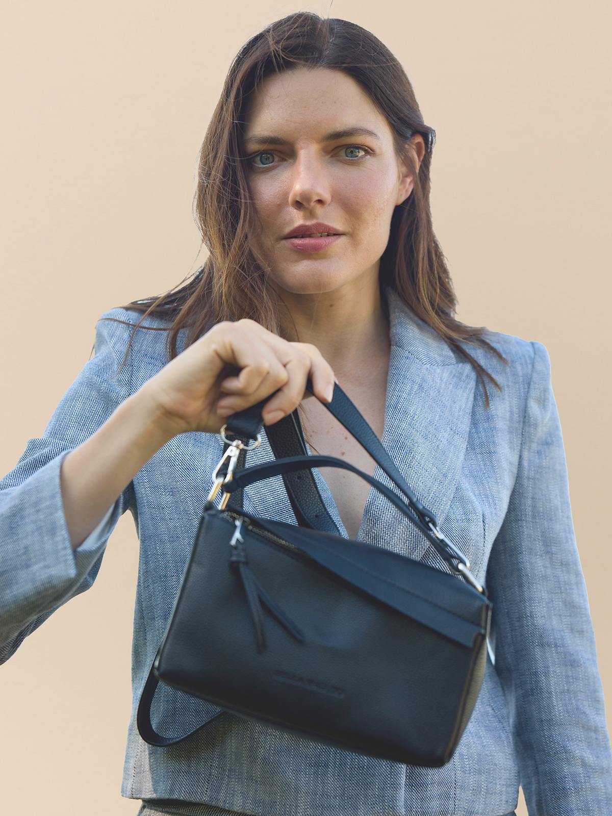 LUCCA Cross Body Taske