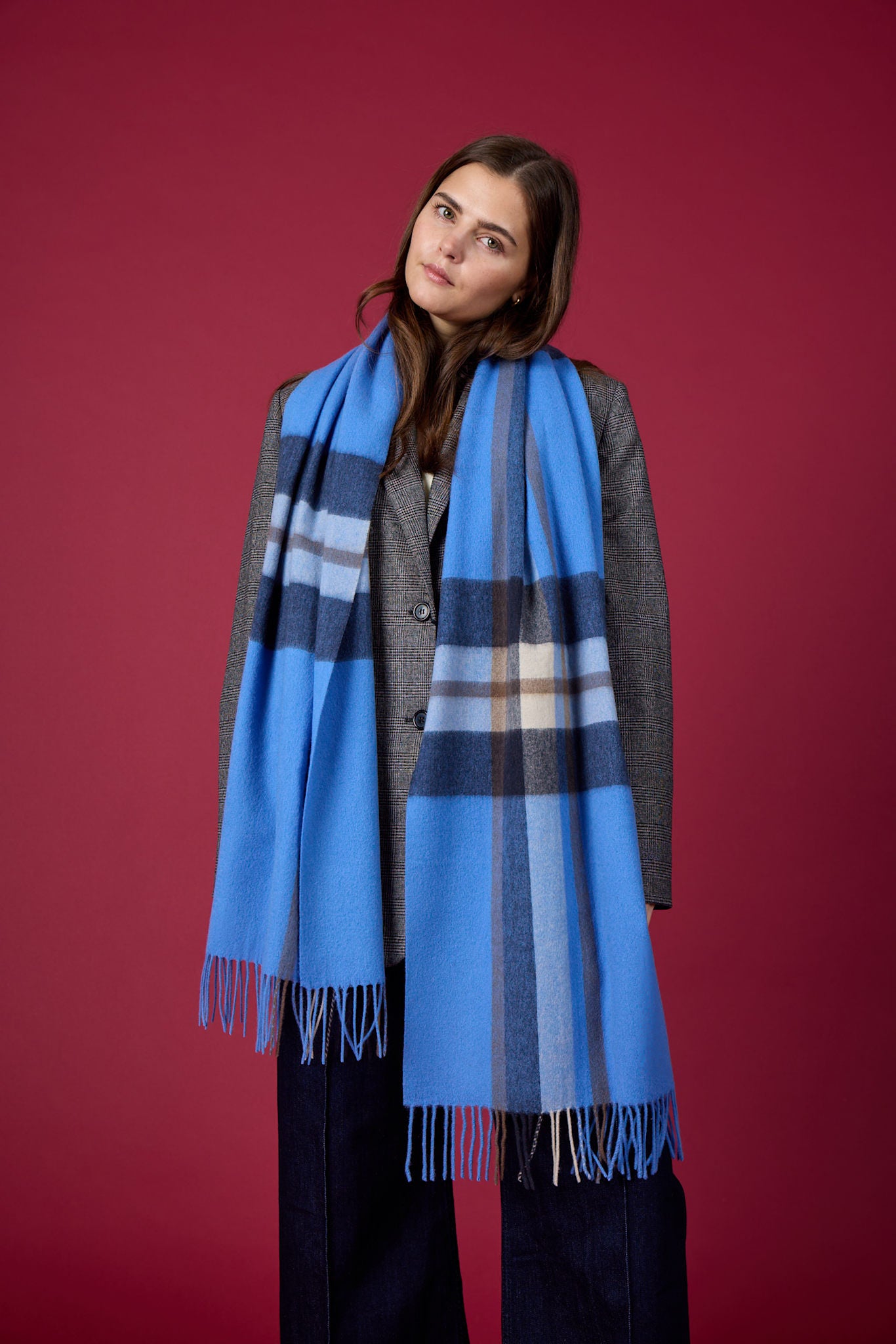 CHECK IT OUT Scarf