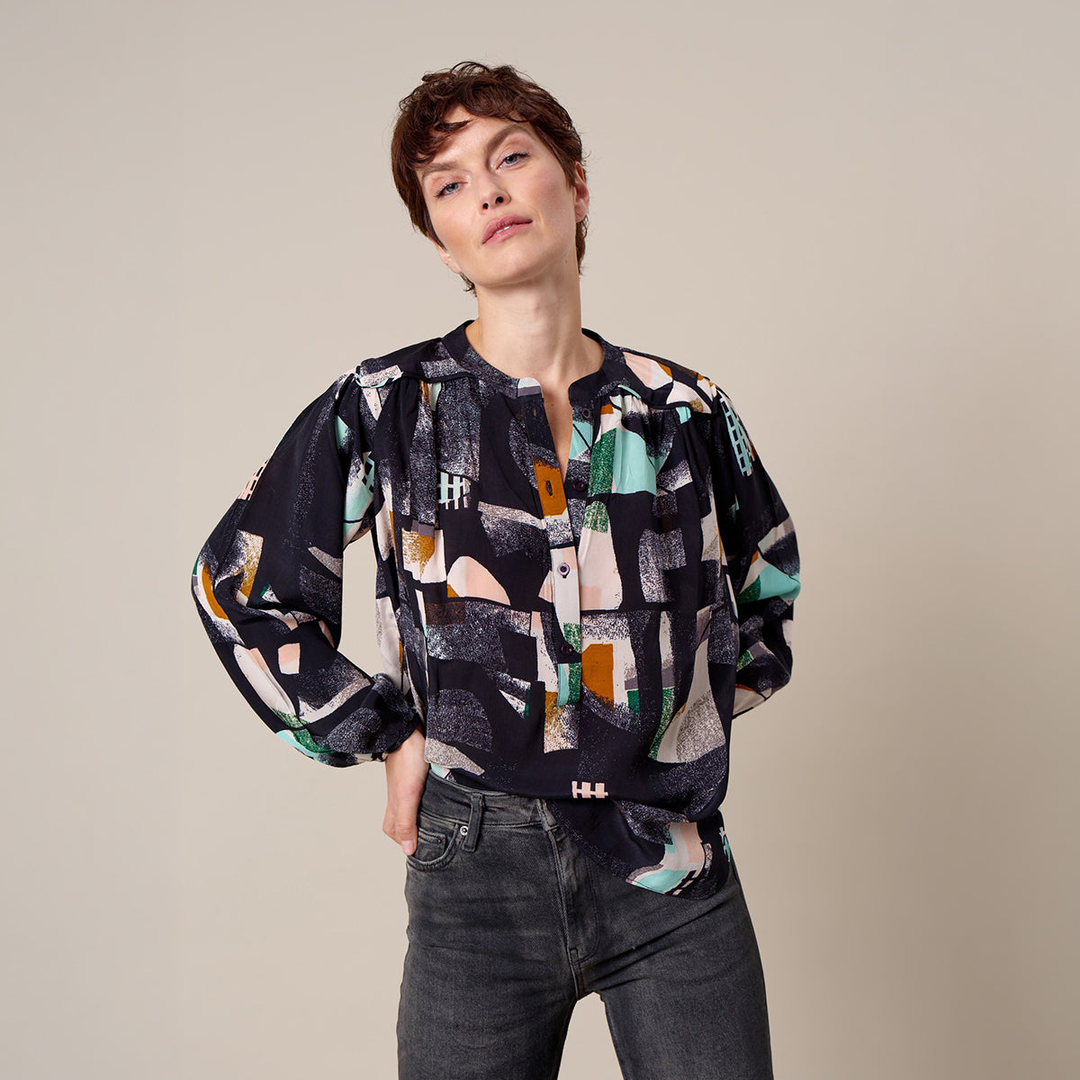 HIGHRISE Bluse